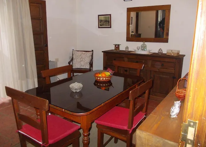 Hétvégi ház Casa Rural Tamaide *